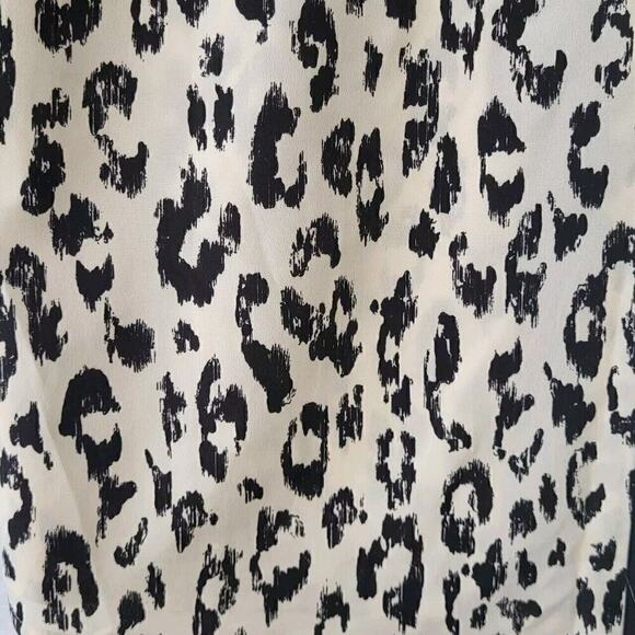 Catherines Leopard Blouse 0X (14/16) Black Lightweight Keyhole Slit Sleeve Satin - Picture 8 of 14